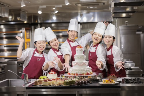 赤堀製菓専門学校・Akahori College Of Confectionery